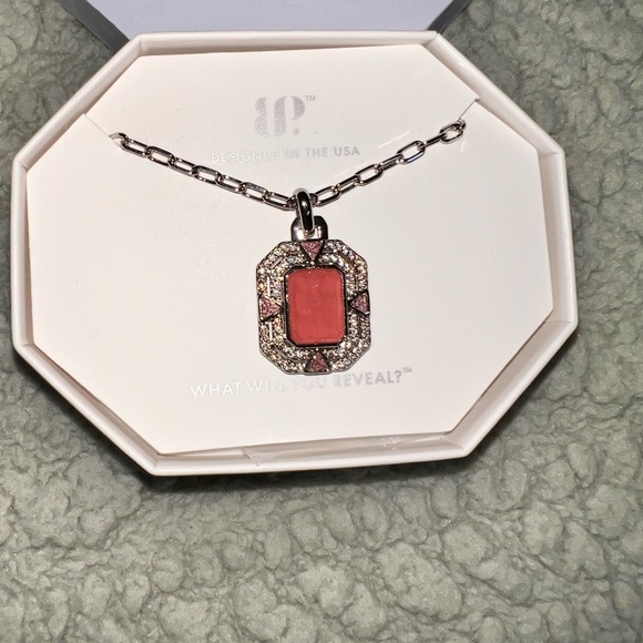 BP Rhodium-Plated Necklace with Rose Quartz - Picture 3 of 4